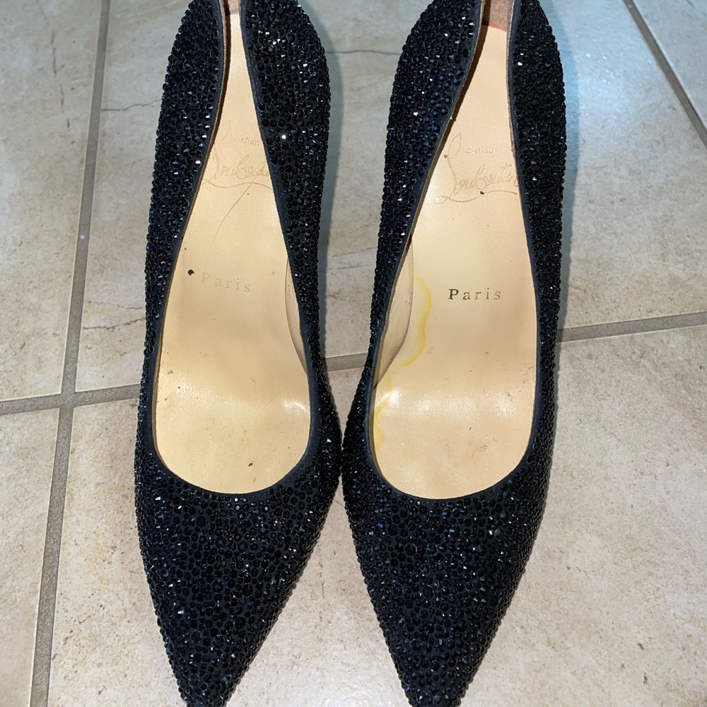 Black sparkly red bottoms